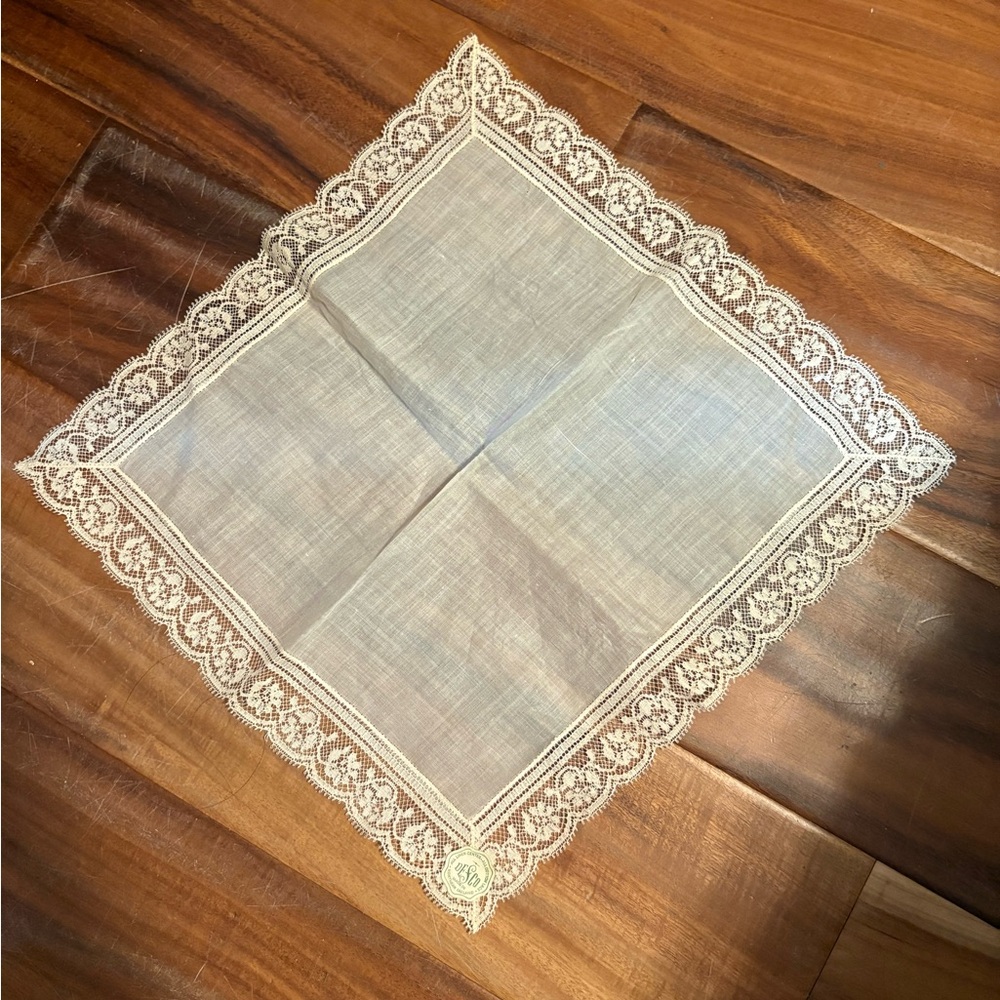 Vintage Irish Linen‎ Lace Handkerchief Desco Northern Ireland (0749)